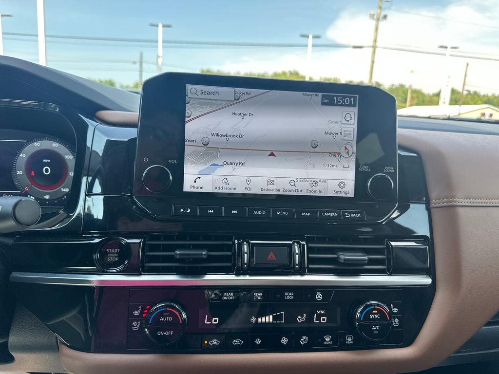 2025 Nissan Pathfinder Platinum