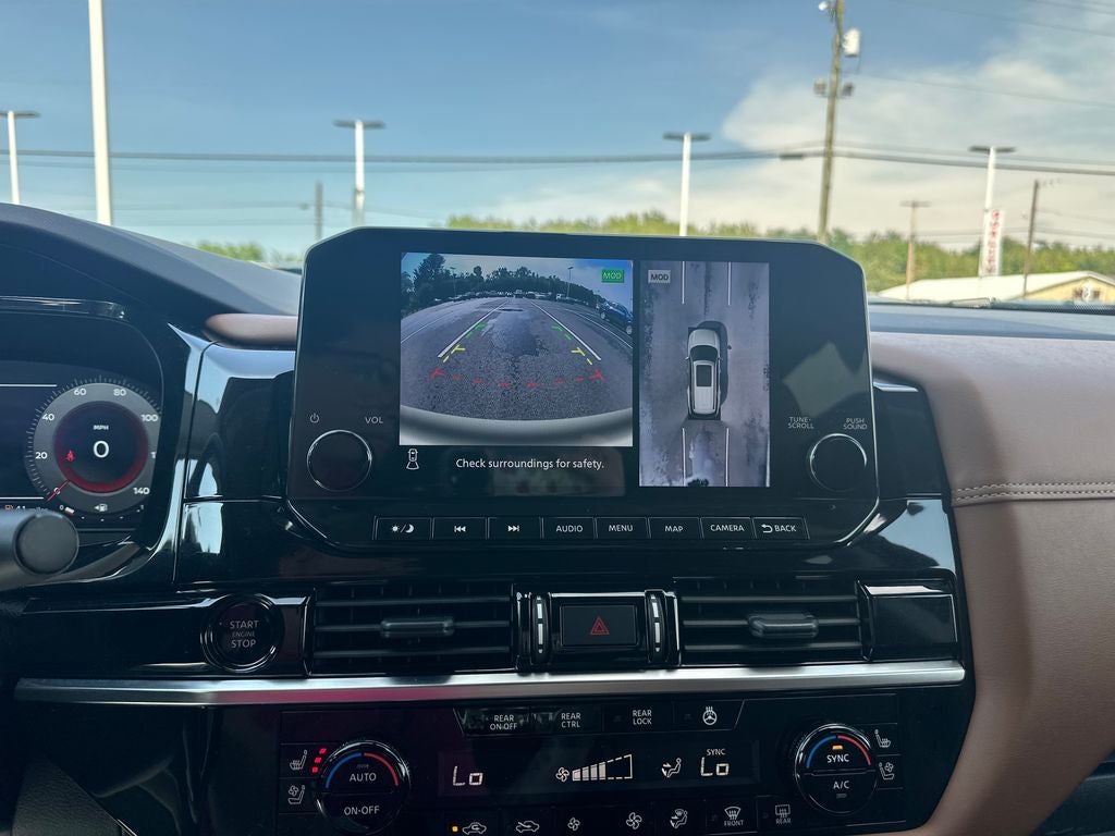 2025 Nissan Pathfinder Platinum