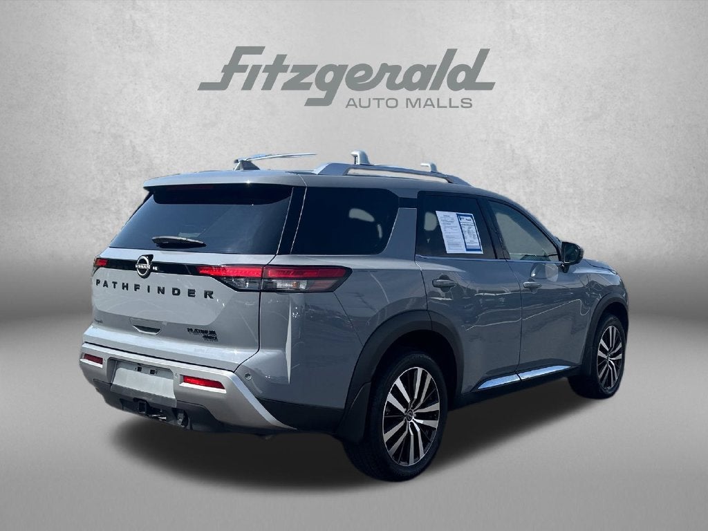 2025 Nissan Pathfinder Platinum