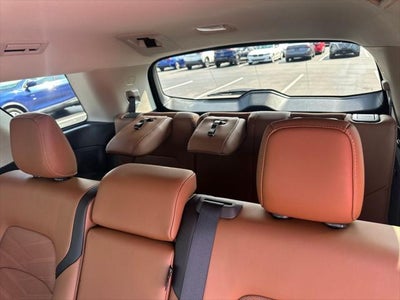 2025 Nissan Pathfinder Platinum