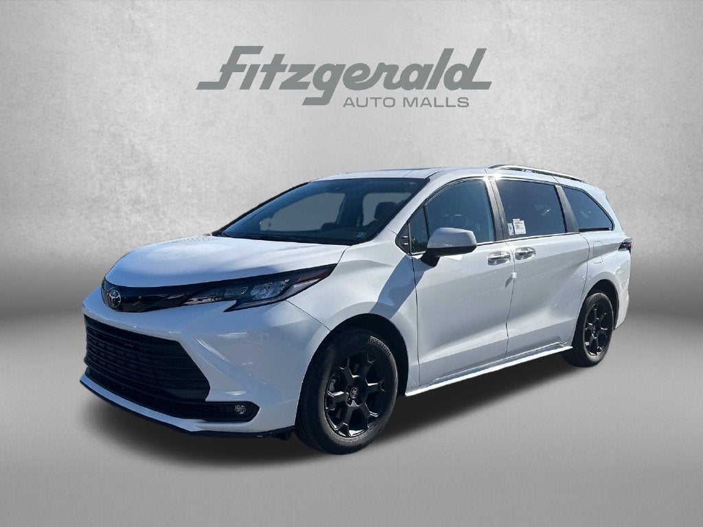 2026 Toyota Sienna Woodland Edition