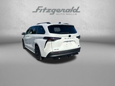 2026 Toyota Sienna Woodland Edition
