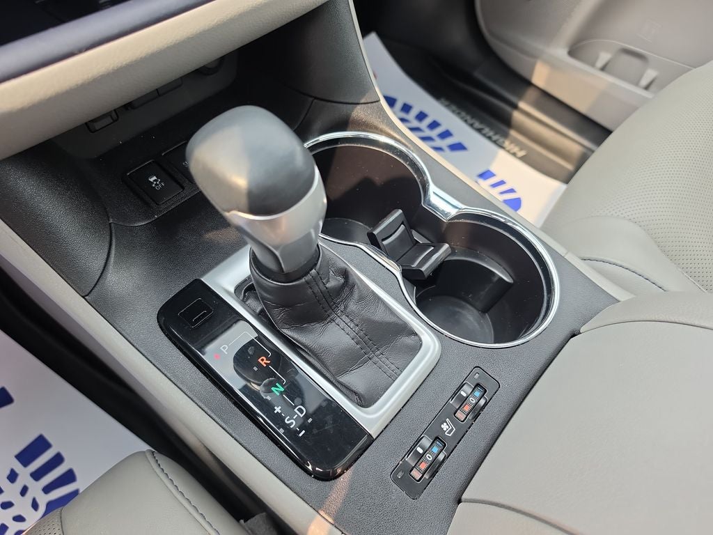 2019 Toyota Highlander Limited Platinum