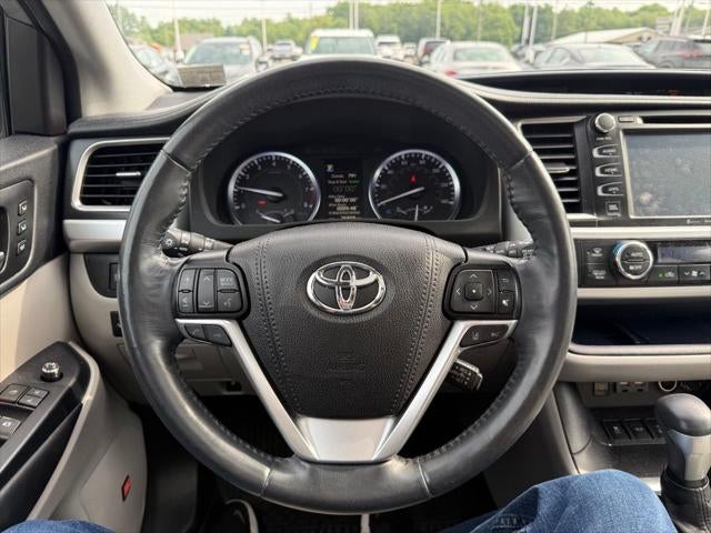 2019 Toyota Highlander Limited Platinum