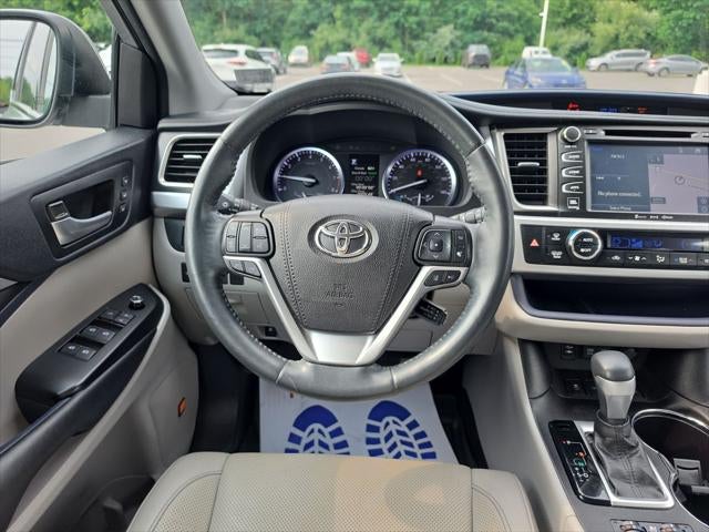 2019 Toyota Highlander Limited Platinum