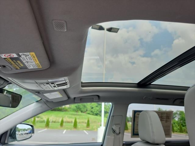 2019 Toyota Highlander Limited Platinum