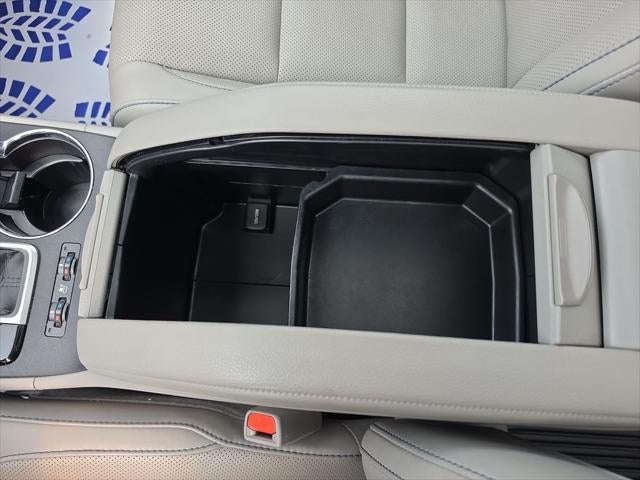 2019 Toyota Highlander Limited Platinum