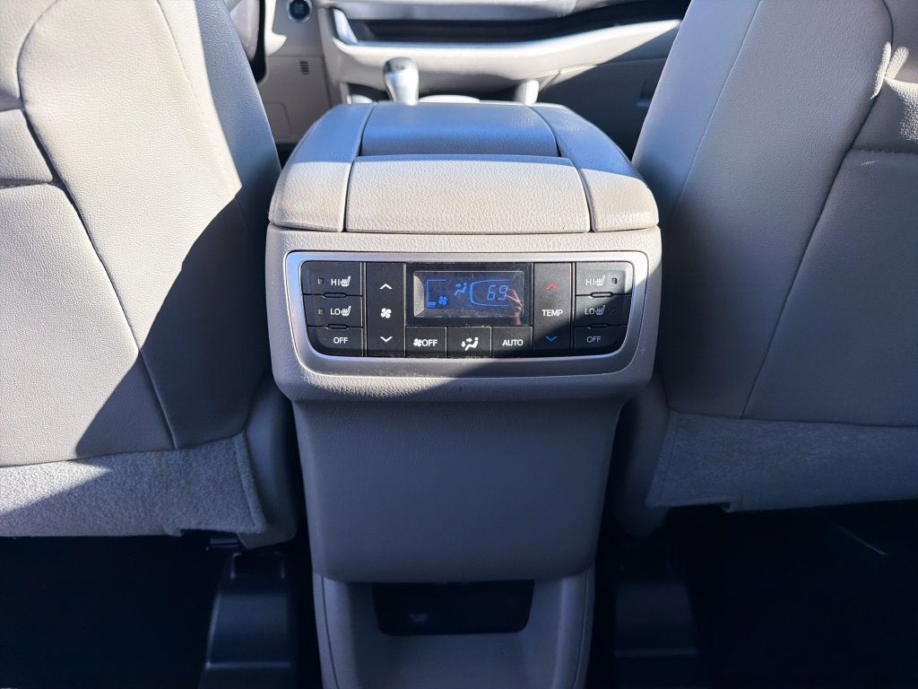 2017 Toyota Highlander Limited Platinum