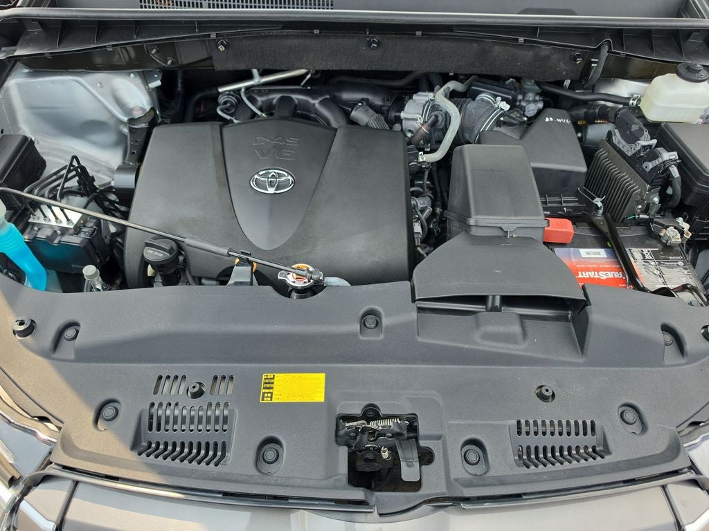 2019 Toyota Highlander Limited Platinum