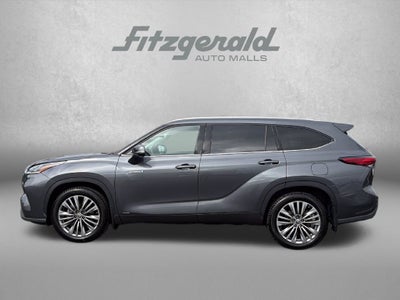 2021 Toyota Highlander Hybrid Platinum