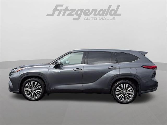 2021 Toyota Highlander Hybrid Platinum