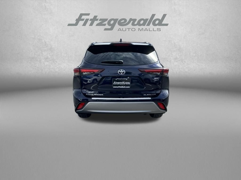 2026 Toyota Highlander Hybrid Hybrid Platinum