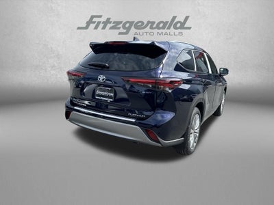 2026 Toyota Highlander Hybrid Hybrid Platinum