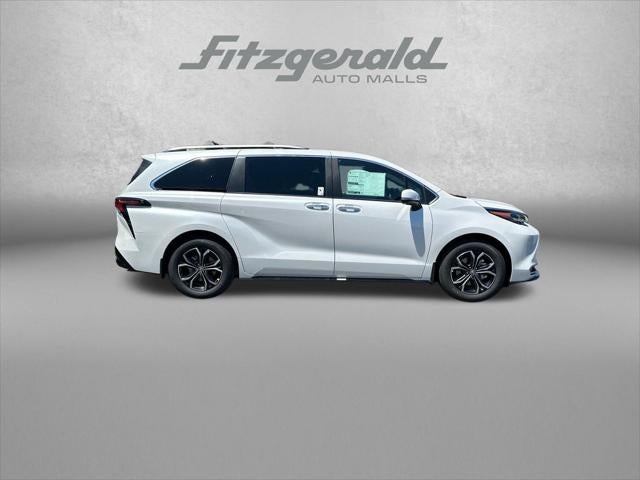 2026 Toyota Sienna Platinum 7 Passenger
