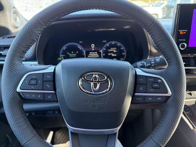 2026 Toyota Sienna Platinum 7 Passenger