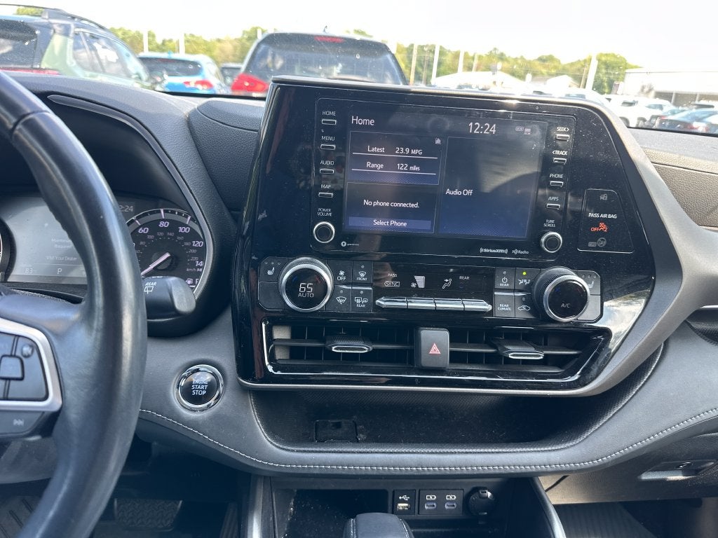 2022 Toyota Highlander XLE