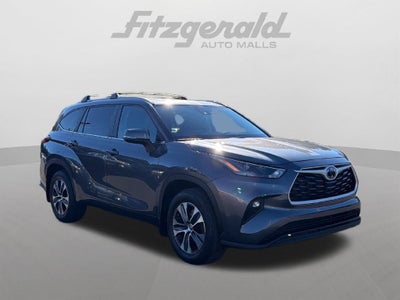 2023 Toyota Highlander XLE