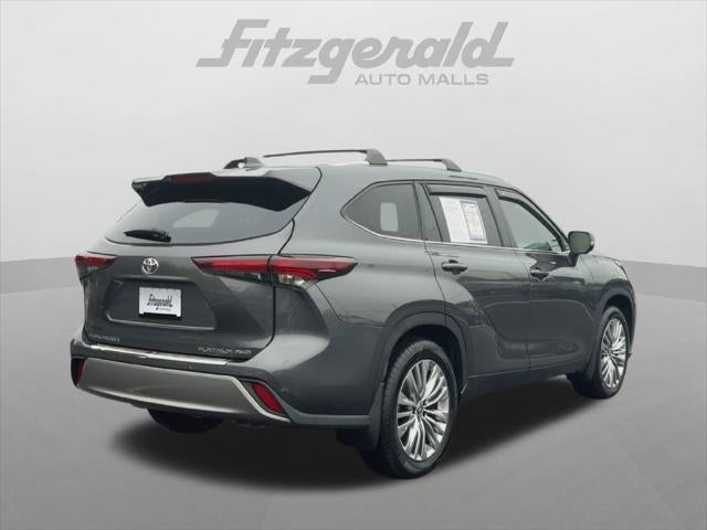 2024 Toyota Highlander Platinum
