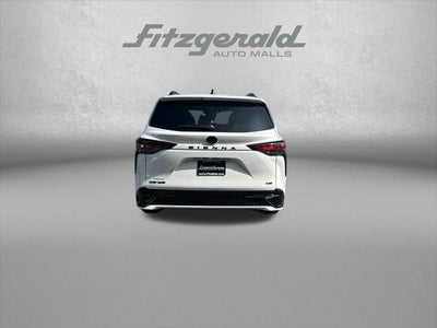 2026 Toyota Sienna XSE 7 Passenger
