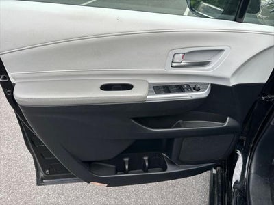 2025 Toyota Sienna XLE 8 Passenger