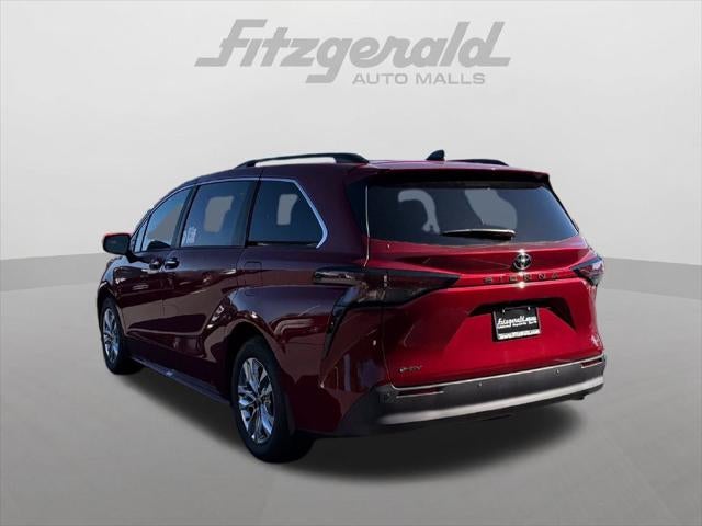 2026 Toyota Sienna XLE 7 Passenger
