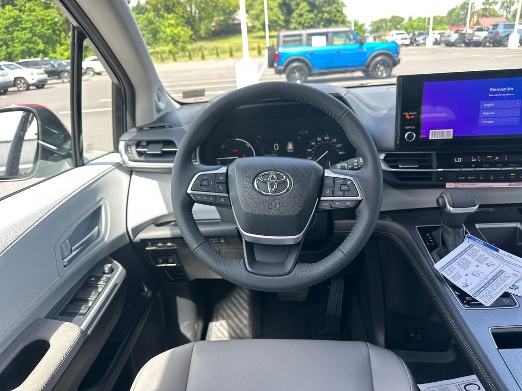 2026 Toyota Sienna XLE