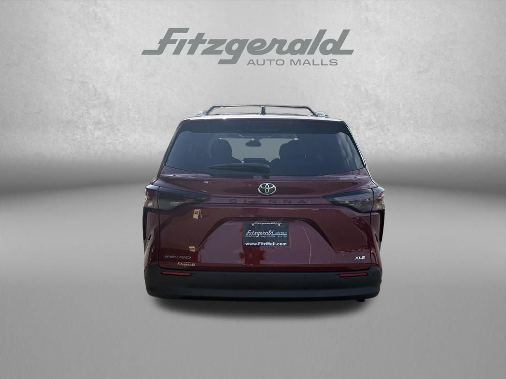 2026 Toyota Sienna XLE
