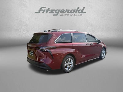 2026 Toyota Sienna XLE
