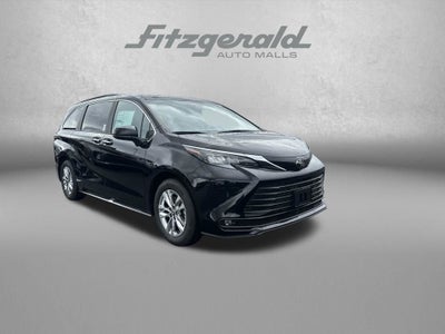 2026 Toyota Sienna XLE