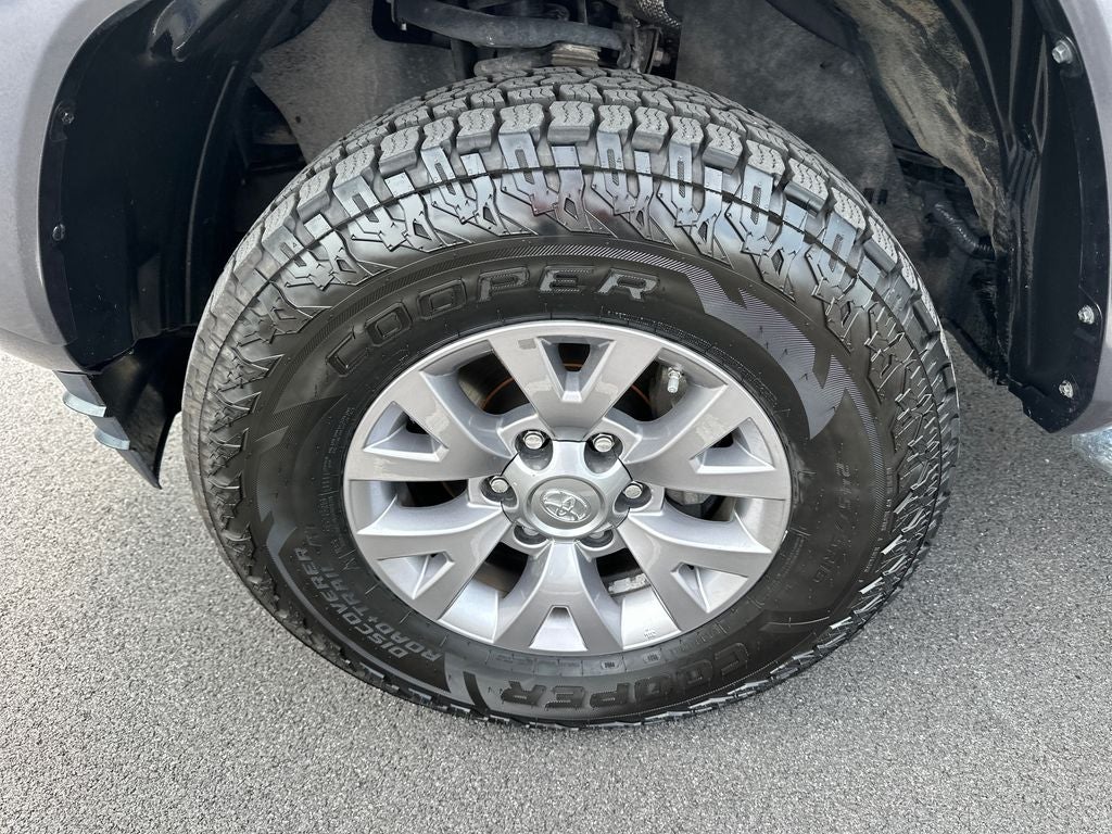 2018 Toyota Tacoma SR5 V6