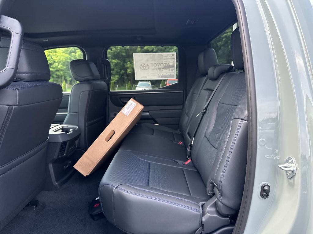 2026 Toyota Tundra i-FORCE MAX Platinum i-FORCE MAX