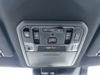 2026 Toyota Tundra i-FORCE MAX Platinum i-FORCE MAX