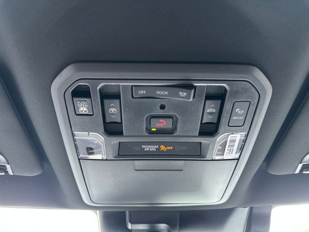 2026 Toyota Tundra i-FORCE MAX Platinum i-FORCE MAX