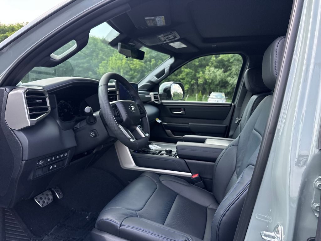 2026 Toyota Tundra i-FORCE MAX Platinum i-FORCE MAX