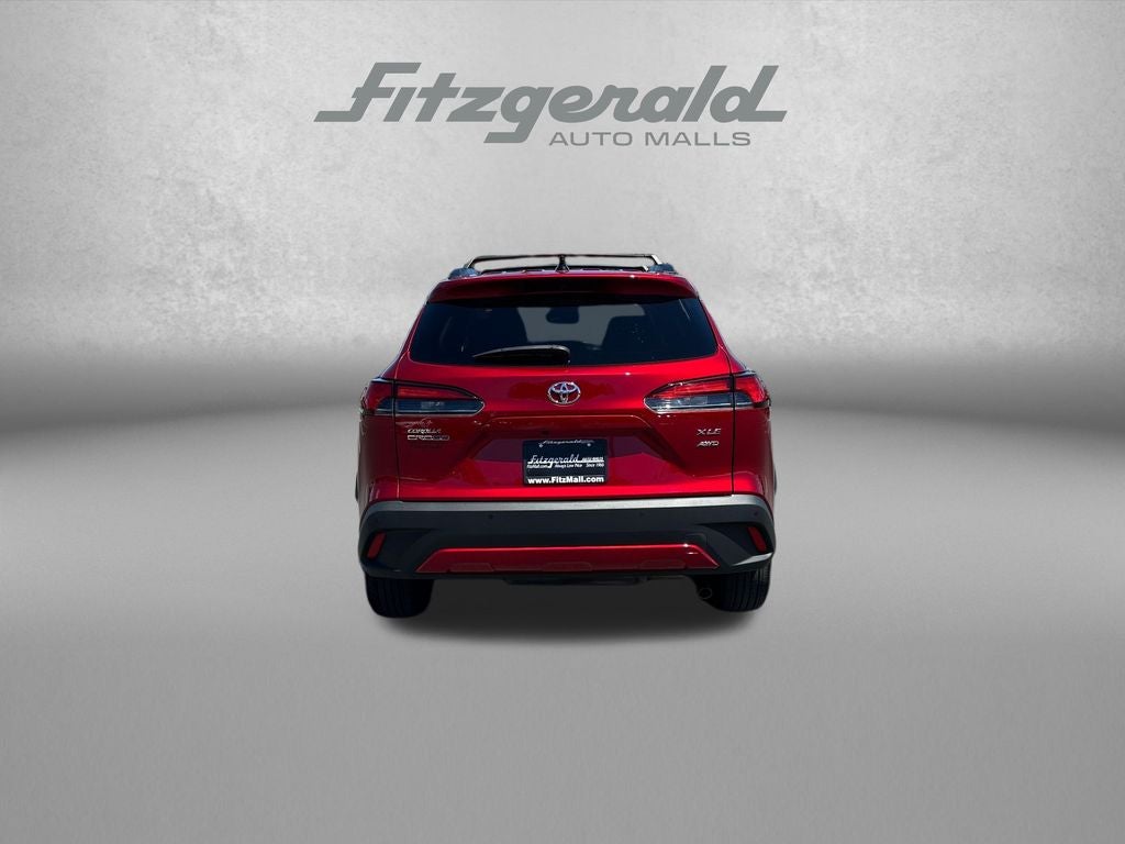 2025 Toyota Corolla Cross XLE