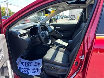 2025 Toyota Corolla Cross XLE