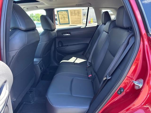 2025 Toyota Corolla Cross XLE