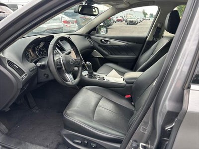 2023 INFINITI Q50 LUXE