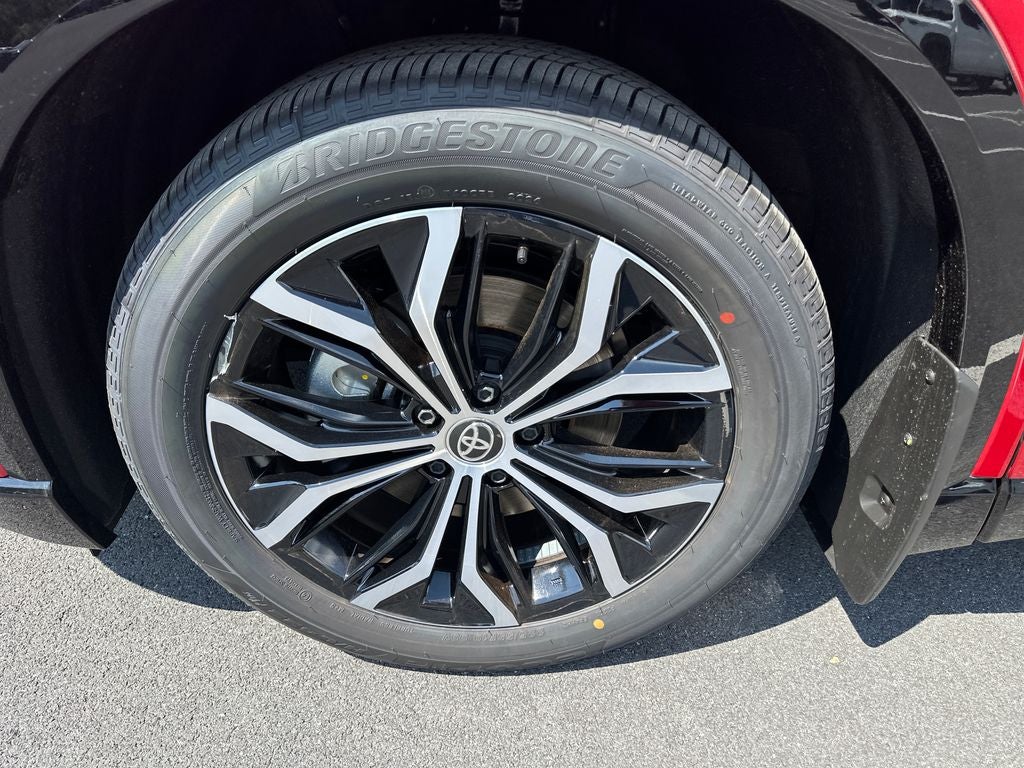 2026 Toyota Toyota Crown Signia XLE