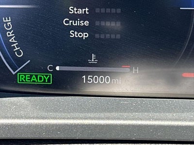 2025 Toyota Toyota Crown Signia XLE