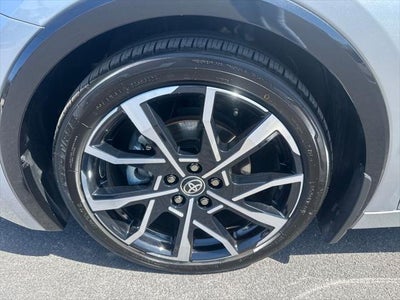 2024 Toyota PRIUS PRIME XSE