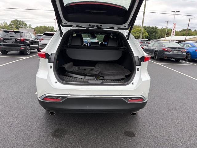 2023 Toyota Venza XLE