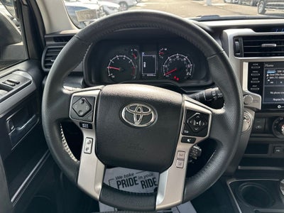 2020 Toyota 4RUNNER SR5