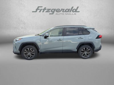 2022 Toyota RAV4 Hybrid XLE Premium