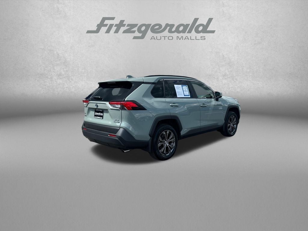 2022 Toyota RAV4 Hybrid XLE Premium