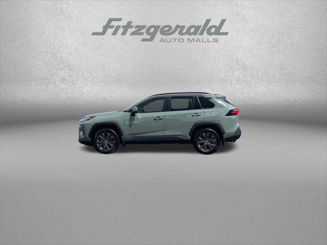 2022 Toyota RAV4 Hybrid XLE Premium