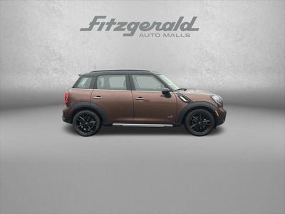 2016 MINI Countryman Base