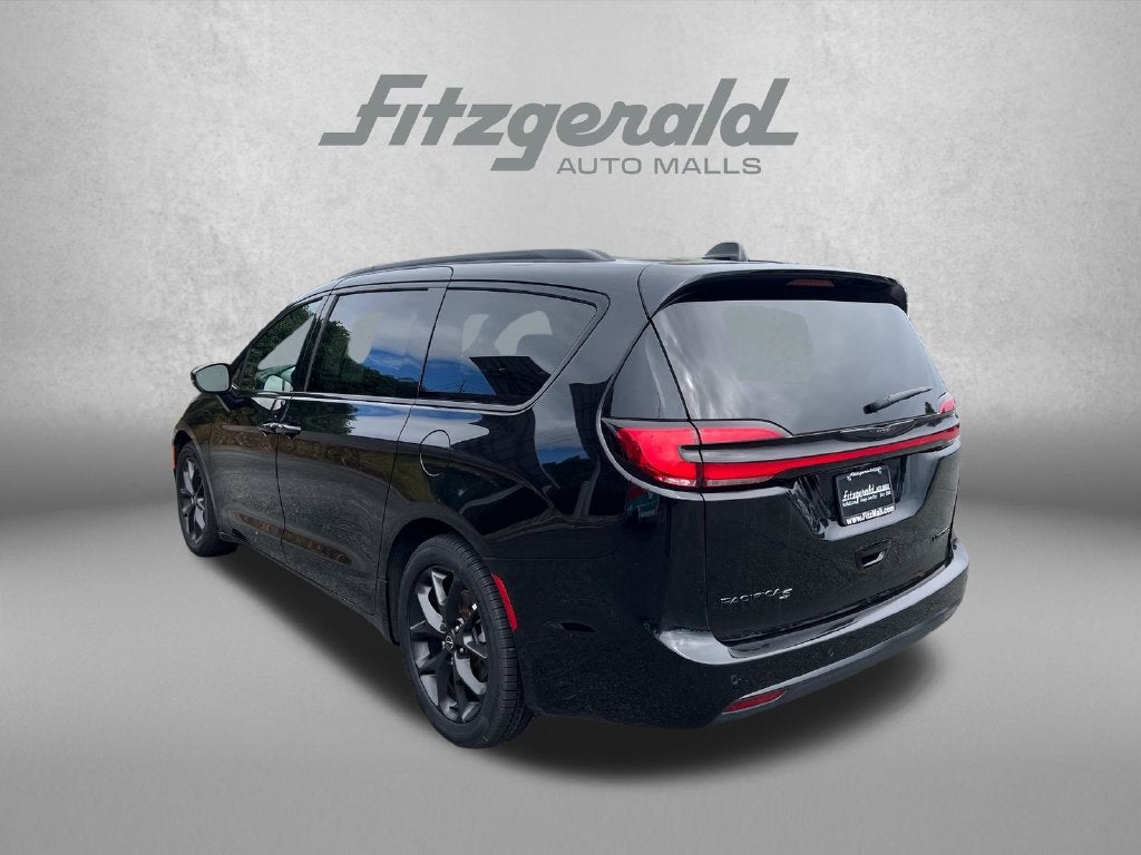 2025 Chrysler Pacifica Limited