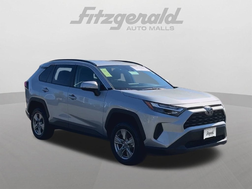 2025 Toyota RAV4 XLE