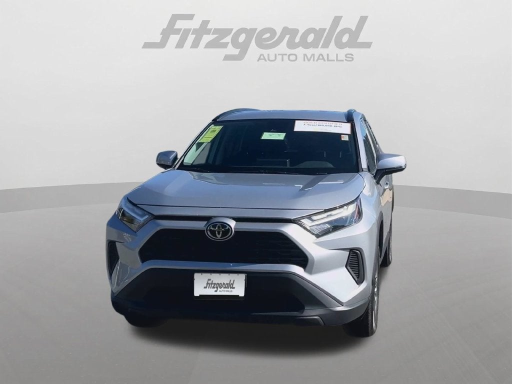2025 Toyota RAV4 XLE